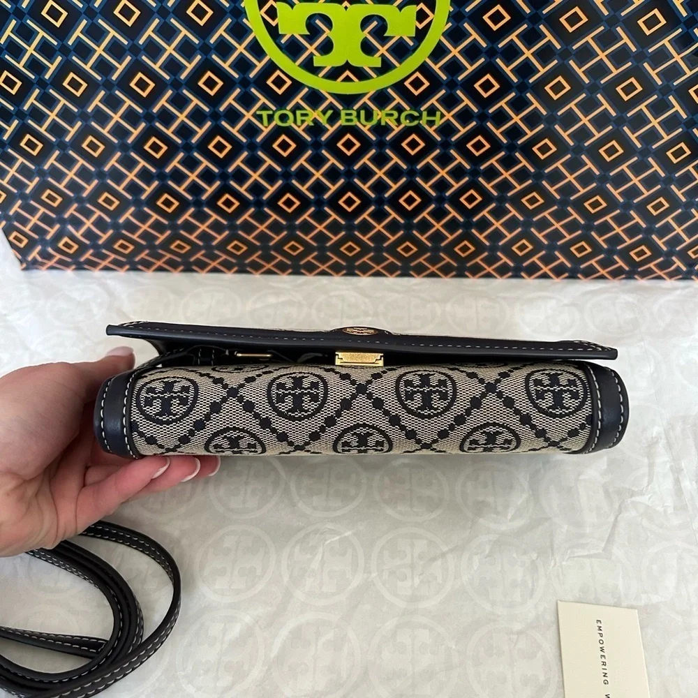 Tory Burch tory burch